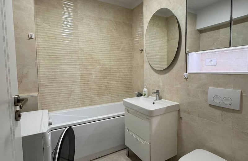 Rental of a comfortable 2-room apartment, 100 m², Constanța, Romania